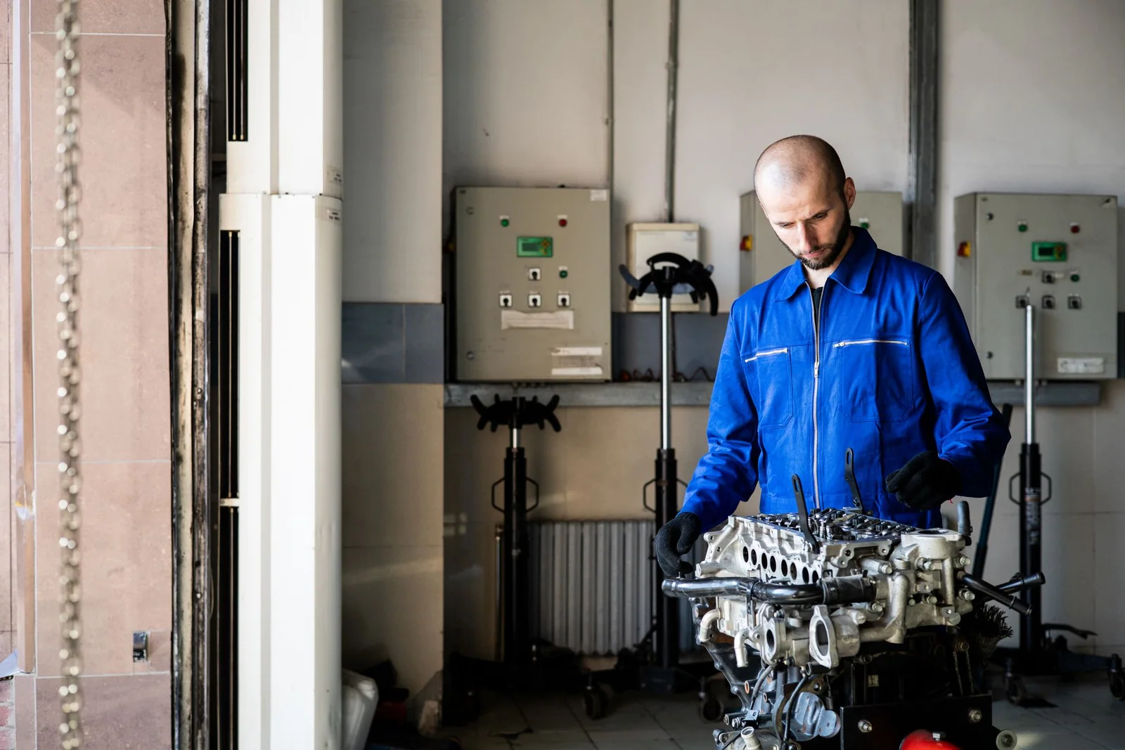 Motorjavítás a Magyar Autószerviz budapesti műhelyében